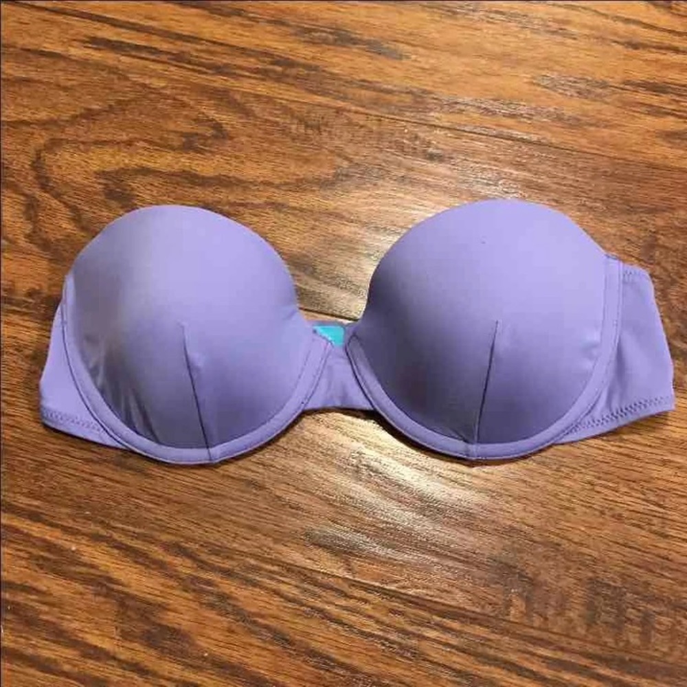 Victoria’s Secret reversible bikini top